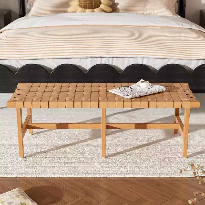 Christopher Knight Home Vladimir Banc de chambre contemporain en bois d'acacia avec similicuir tressé