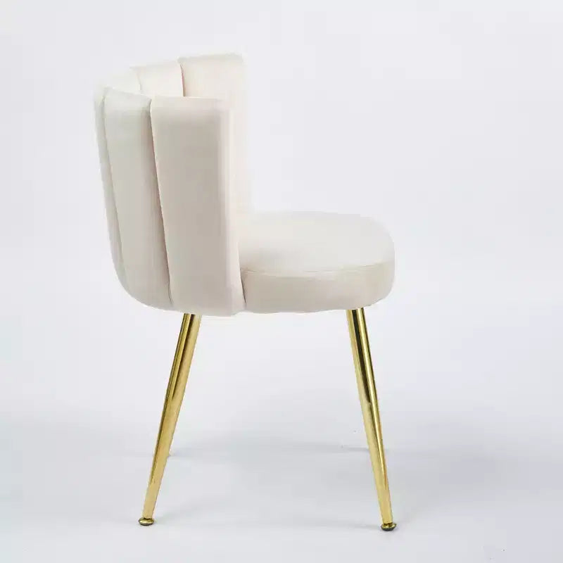Chaise d'appoint moderne Okak, avec pieds en tube de fer doré, dossier confortable en velours, lot de 2