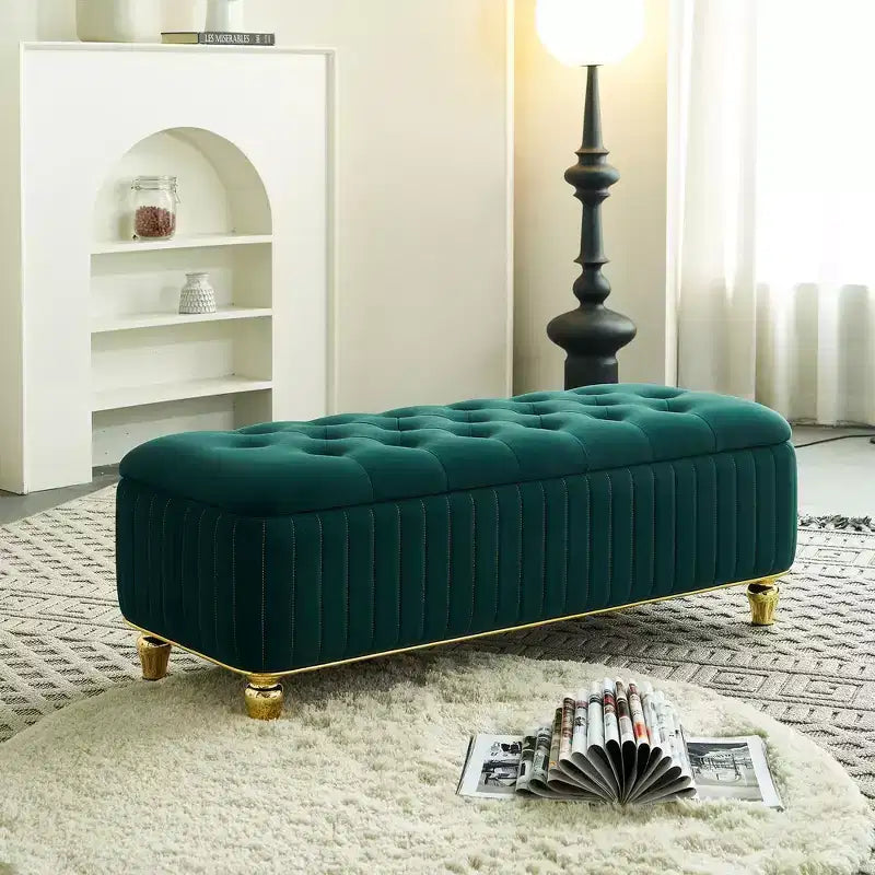 Banc ottoman de rangement Okak de luxe moderne avec plateau rabattable, capitonnage profond, décor doré et pieds en métal, rembourré pour salon et chambre à coucher