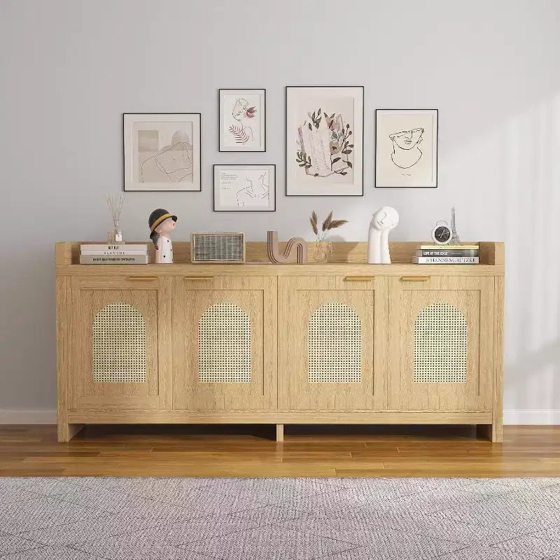 Meuble TV pour télévision de 65 pouces, meuble de divertissement en bois avec placard de rangement à porte vitrée, table console TV pour salon ou chambre à coucher