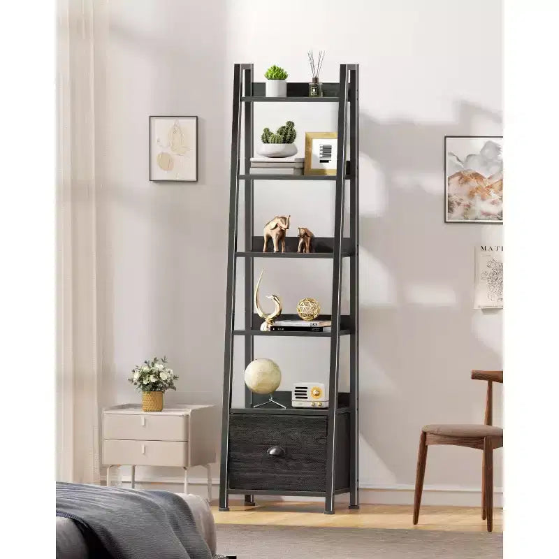 Étagère échelle 6 niveaux Qwatto Black avec tiroir, étagère de rangement industrielle haute en bois et métal, bibliothèque autoportante pour maison et bureau