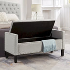 Banc de rangement capitonné avec garniture cloutée et accoudoirs