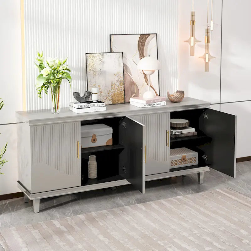 Armoire à 4 portes de grande taille